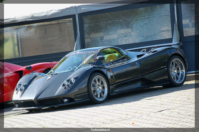 Ferrari Enzo and Porsche Carrera GT were the first cars we saw at the